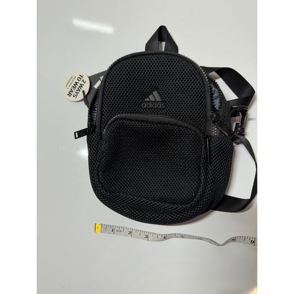 New NWT Adidas black 2-in-1 mini backpack crossbody convertible bag mesh - Picture 6 of 8